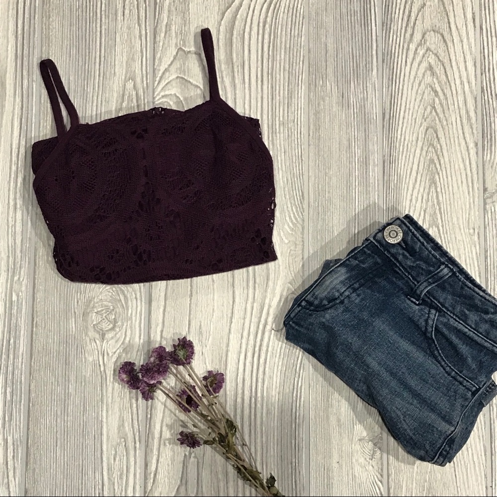 Sleeveless Lace Overlay Xhilaration Tank Top